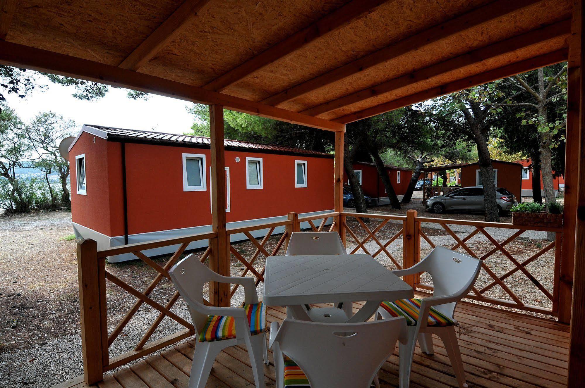 Camp Perna Hotel คูชิสเต ภายนอก รูปภาพ