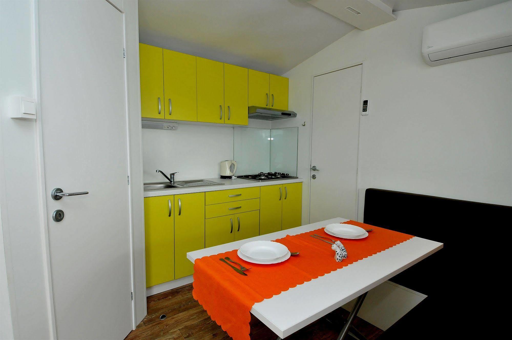 Camp Perna Hotel คูชิสเต ภายนอก รูปภาพ